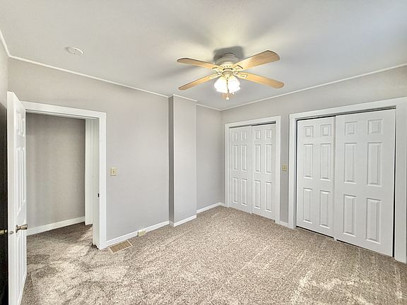 2nd image of 710-712 S Ringold St #710