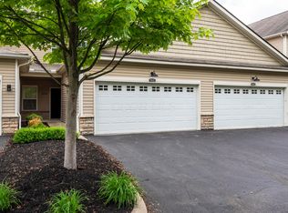 9032 Polaris Lakes Dr, Columbus, OH 43240