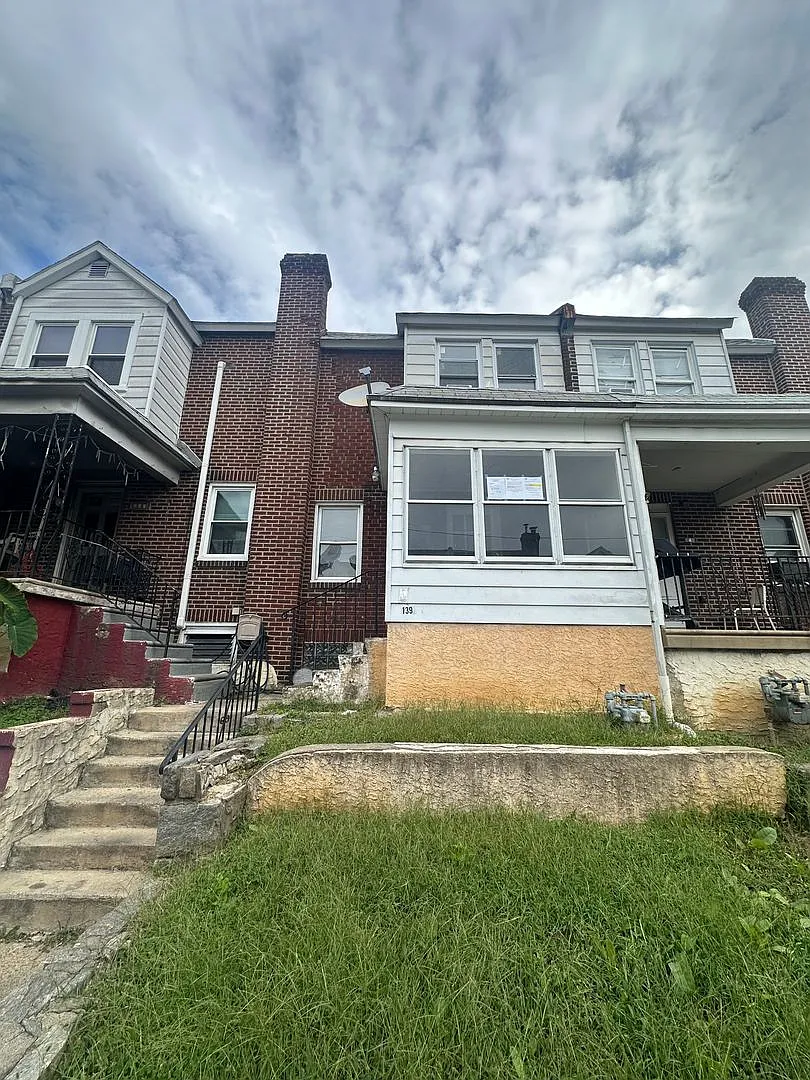 3 Bed/1 Bed for Rent! Sharon Hill — Photo 1