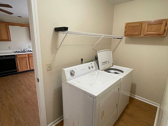 5th image of 1402 Valleywood Dr #A