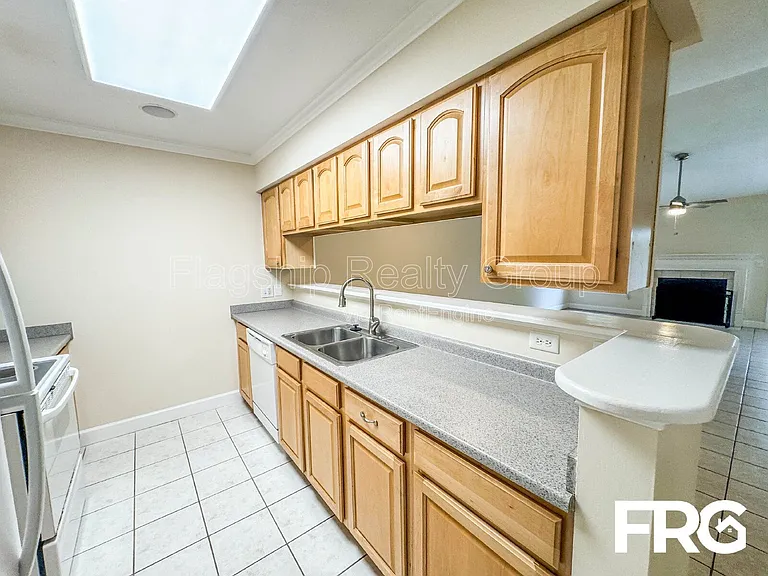 149 Emily Dr #B — Photo 12