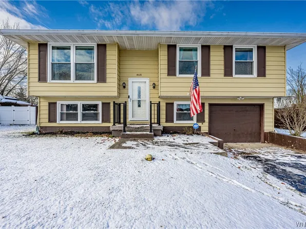 465 Baker Dr, Lewiston, NY 14092