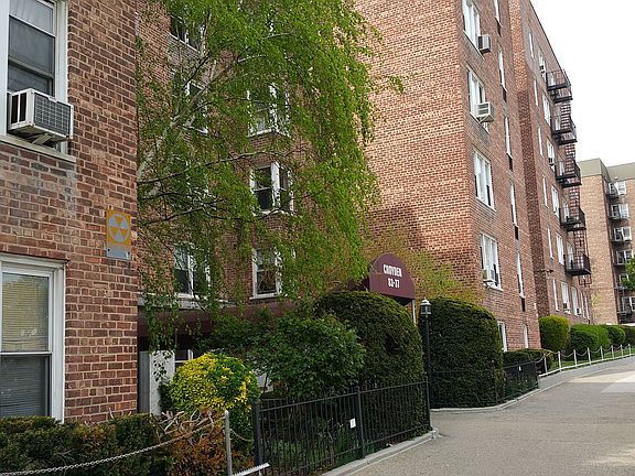 2nd image of 8337 Saint James Ave #2F