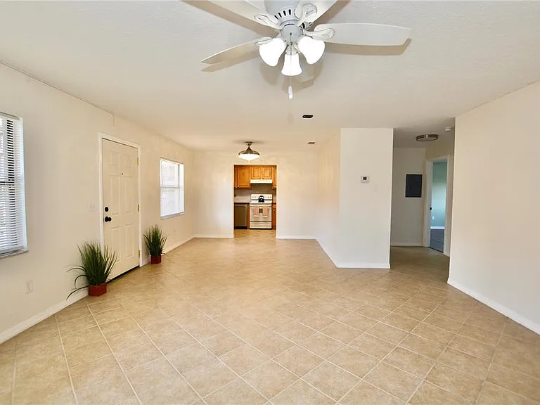 6150 Gulfport Blvd S — Photo 10