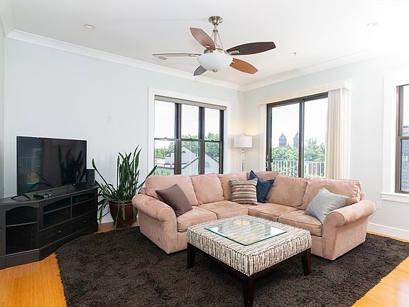 3rd image of 88 B St Unit 301