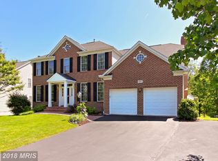 925 Rhonda Pl SE, Leesburg, VA 20175