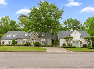 10040 National Club Dr, Collierville, TN 38017