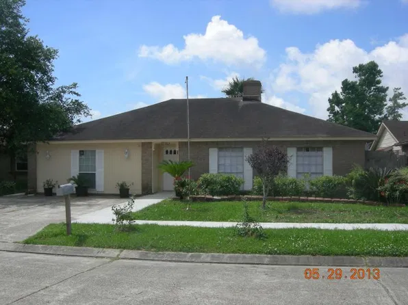 4061 S Dells St, Harvey, LA 70058