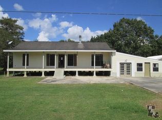 211 E 110th St, Galliano, LA 70354