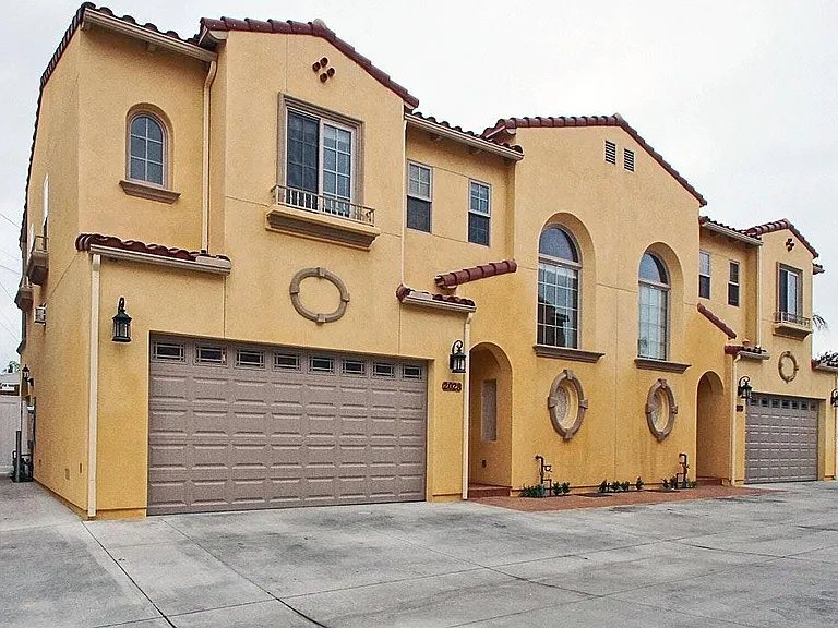 2003 Bella Ln — Photo 1