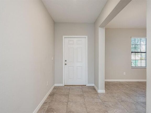 4th image of 3112 Kresterbrooke Ln