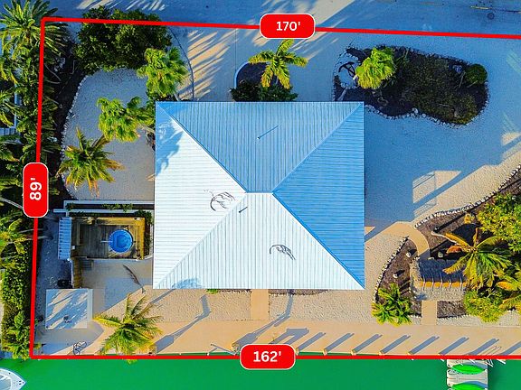 5th image of 228 W Seaview Cir