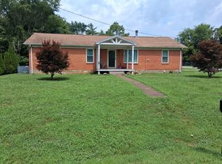 200 Davis Dr, Columbia, TN 38401