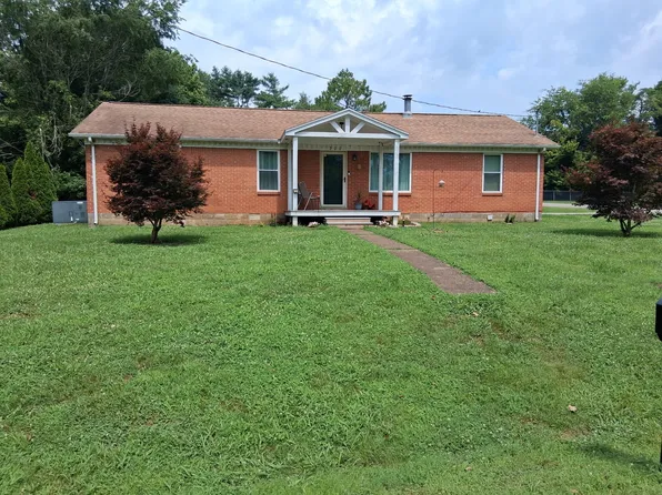 200 Davis Dr, Columbia, TN 38401
