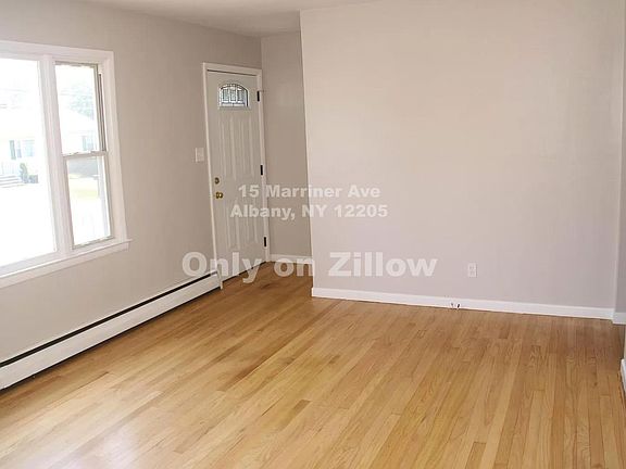 3rd image of 15 Marriner Ave