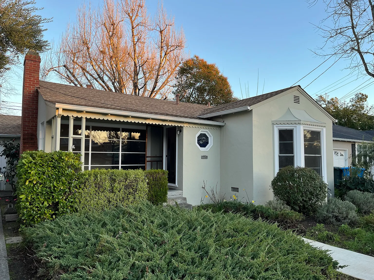 2250 Grahn Dr photo 1