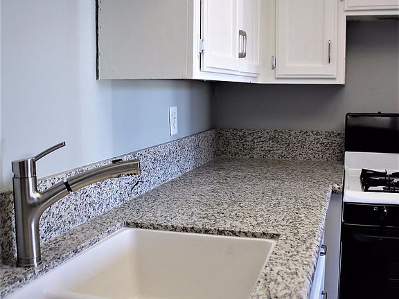 5th image of 4121 W Victor Ave