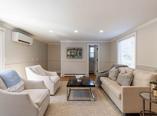 2 Joshua Way, Falmouth, ME 04105