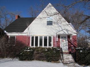 10150 W Cermak Rd, Westchester, IL 60154
