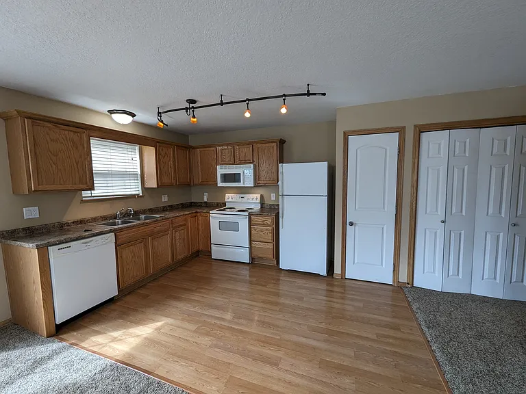 3119 SW Sharmin Ln #3119 — Photo 7