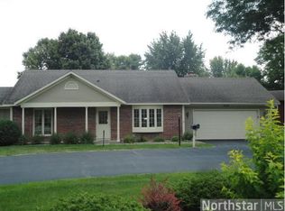 206 Pleasant Ave N, Glencoe, MN 55336
