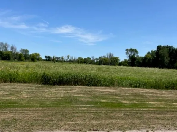 Spring Rd, Omro, WI 54963