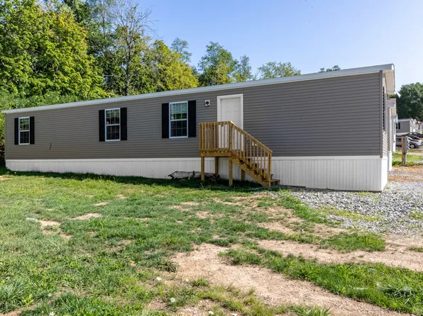 Homes Available Soon, Charter Oaks