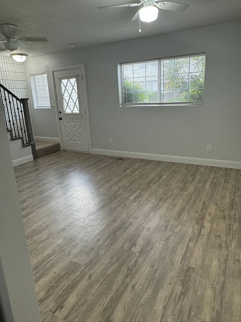 781 N Valley View Dr #D - JEB - D — Photo 3