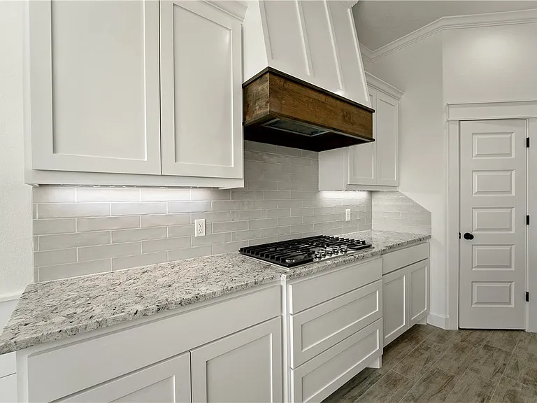 4209 Erika Ct — Photo 4