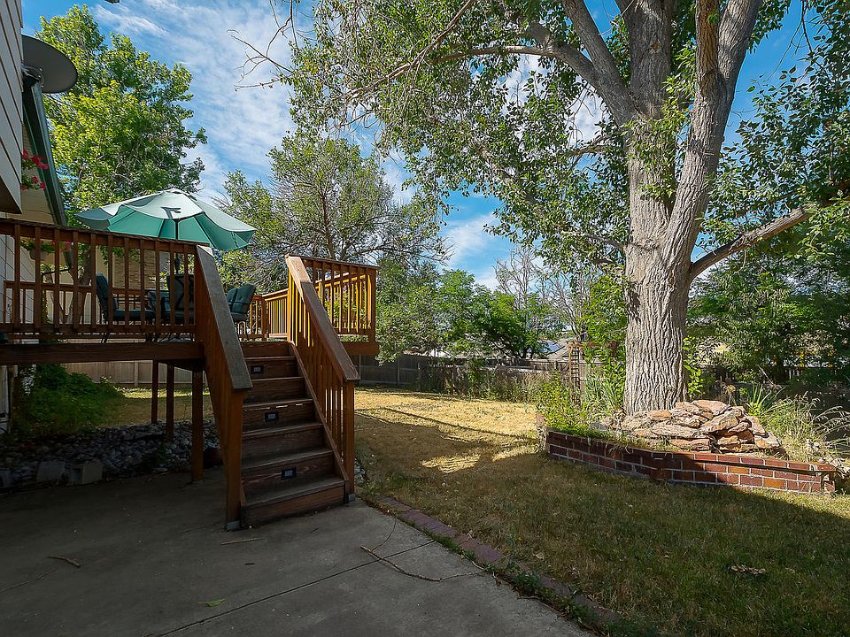 Back deck and backyard