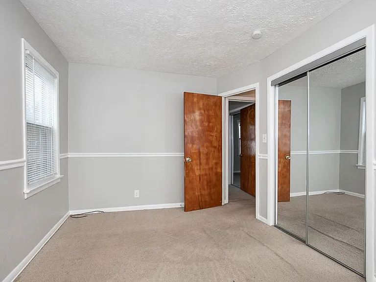 12912 Silver Rd — Photo 15
