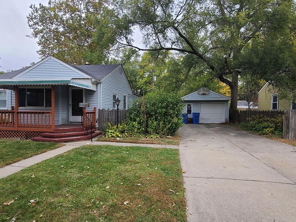 1st image of 24442 Annapolis St