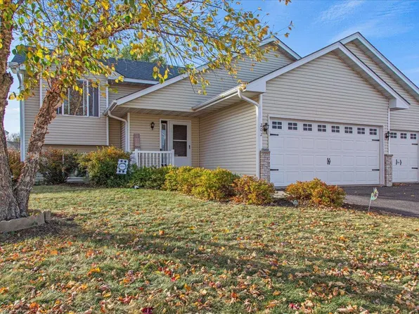 202 Pheasant Run Dr, Montrose, MN 55363