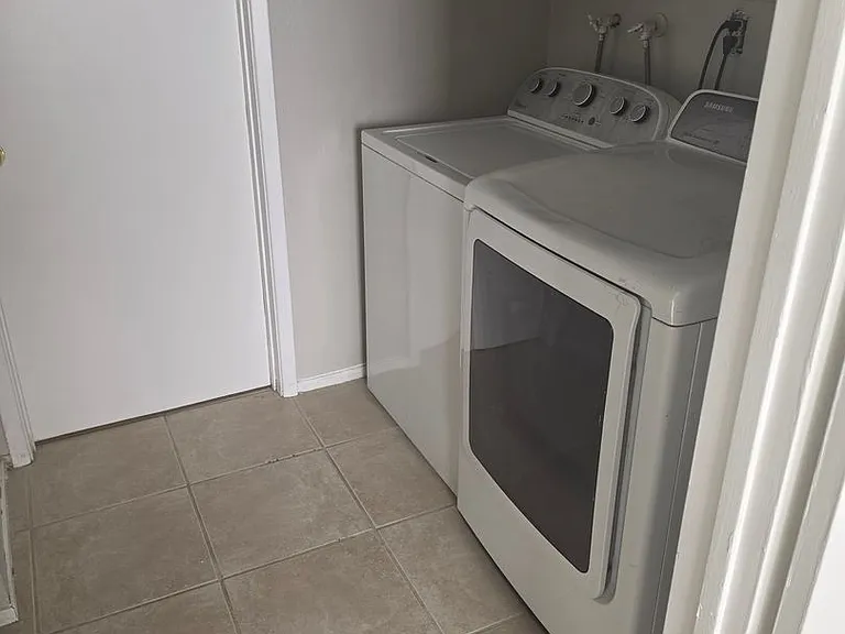 4751 Terra Linda Ave — Photo 13