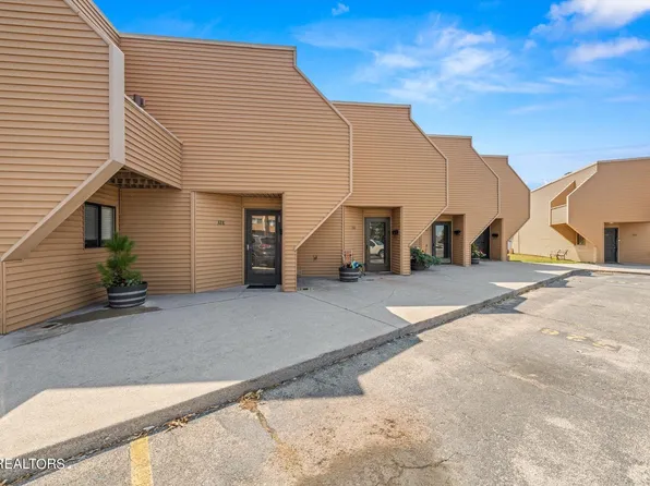 328 Olympia Dr, Maryville, TN 37804