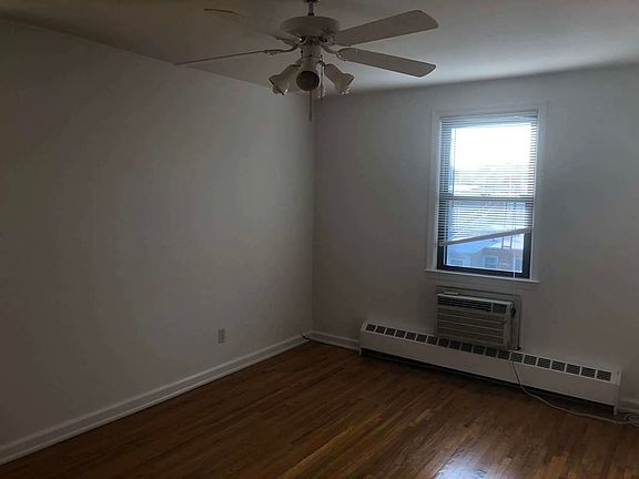 3rd image of 32-64 37th St #3