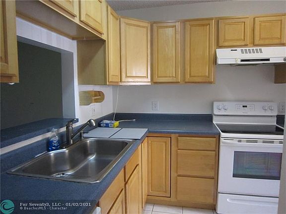 3rd image of 8321 NW 37th Pl #A