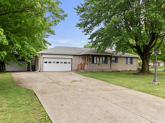2nd image of 6002 E Terrace Ave