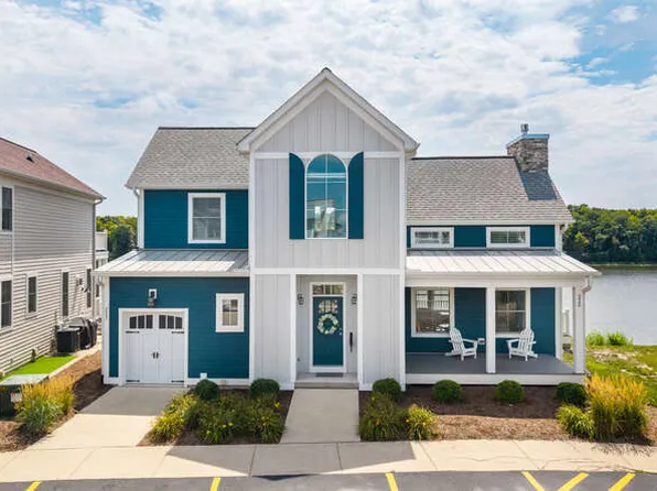 215 Leeward Way, Ottawa, IL 61350