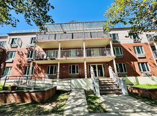 6434 Grand Central Pkwy APT 1E, Forest Hills, NY 11375