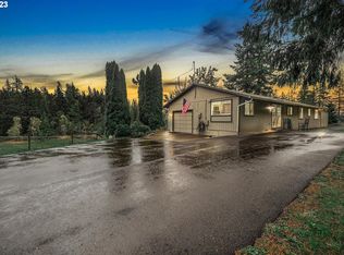 18403 S Henrici Rd, Oregon City, OR 97045