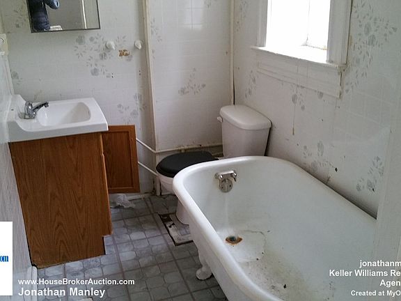 5th image of 1909 Semple Ave