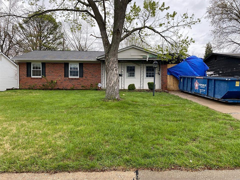 1st image of 2180 Glenoro Dr