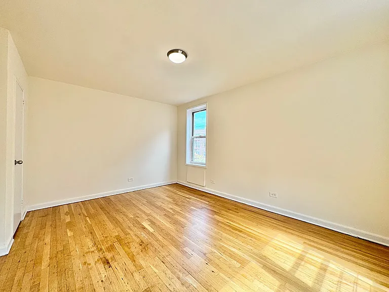 142-19 Barclay Ave #5J — Photo 13