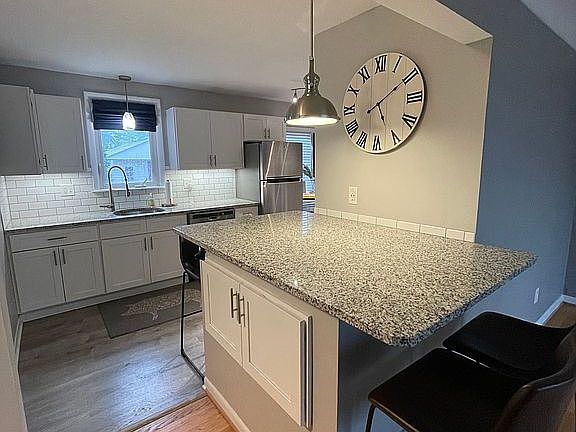 Kitchen Island