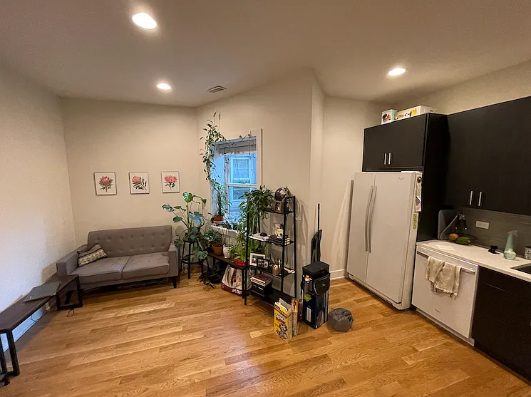 4639 N Broadway St #305 — Photo 1