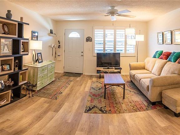 2nd image of 3114 59th St S APT 309