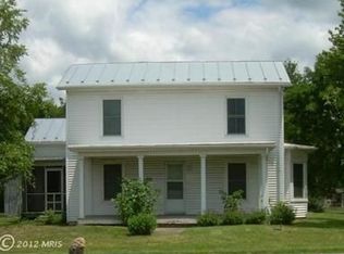 667 Caverns Rd, Quicksburg, VA 22847