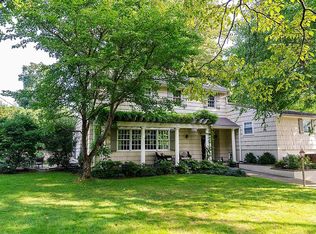 19 Middle Rd, Bronxville, NY 10708