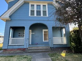 243-245 N Holly St #1, Medford, OR 97501